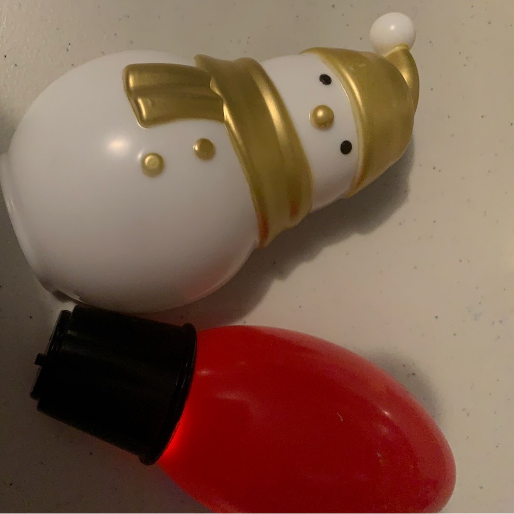 Snowman & Christmas Light Suction Cup Decoration with lights. 4/$20